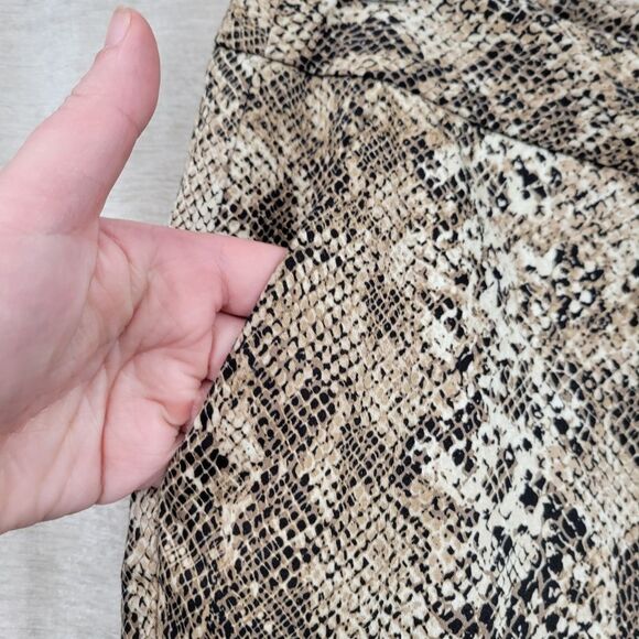 Snakeskin Print Women's Cropped Pants Baddie Bikercore Animal Pattern Edgy - Picture 3 of 8